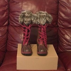 Girls boots